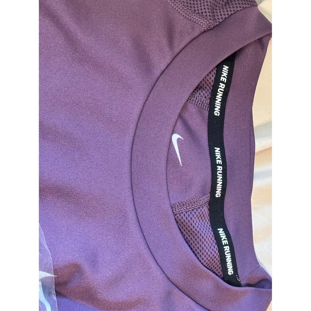 Nike Running Dri-FIT Short Sleeve Top Purple Women XS/S Reflective Mesh Panels - Picture 10 of 10